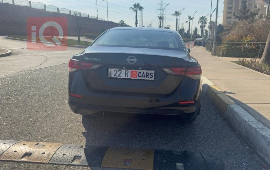 نيسان سنترا